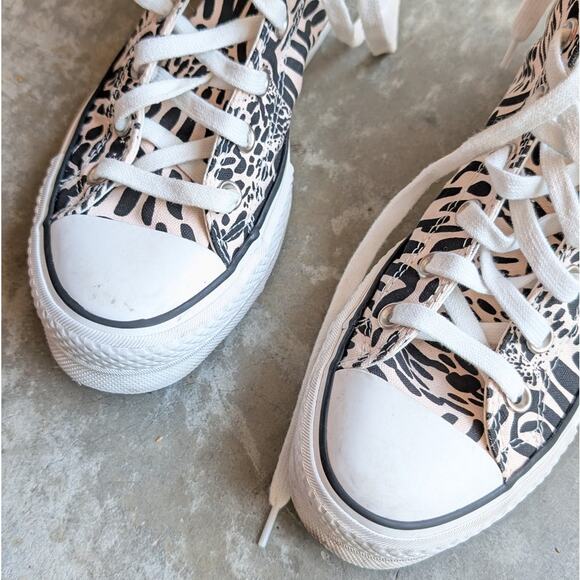 Converse Chuck Taylor All Star Lift Platform Animal Mix Sneakers, size 7.5 - Picture 5 of 7